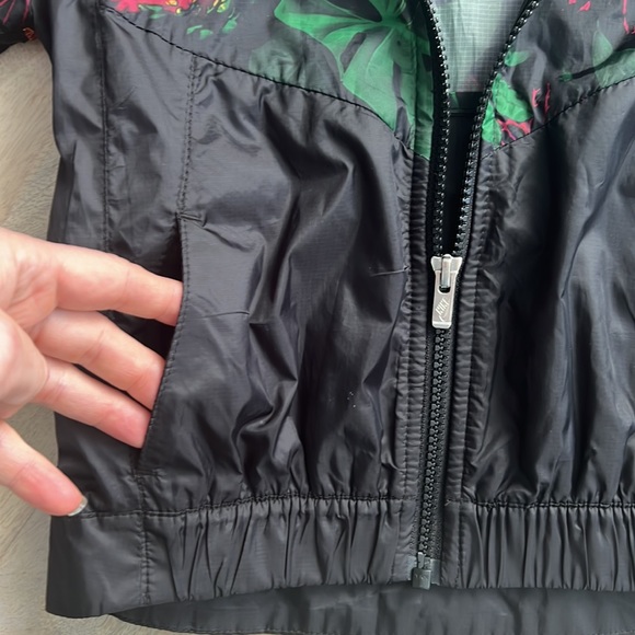 NIKE Windrunner - Picture 5 of 5